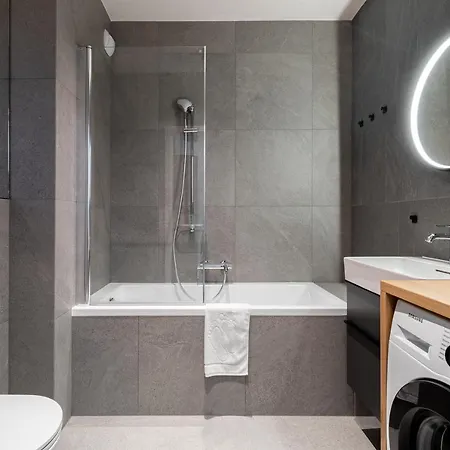 Scala Apartamenty- Porto 格但斯克